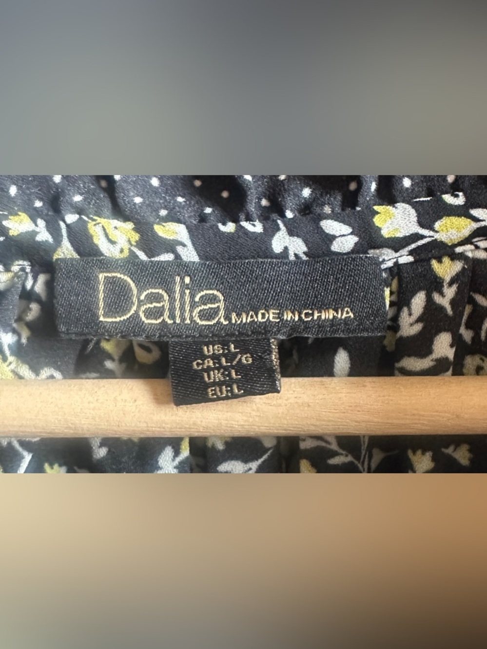 Dalia floral peasant top - Picture 6 of 8